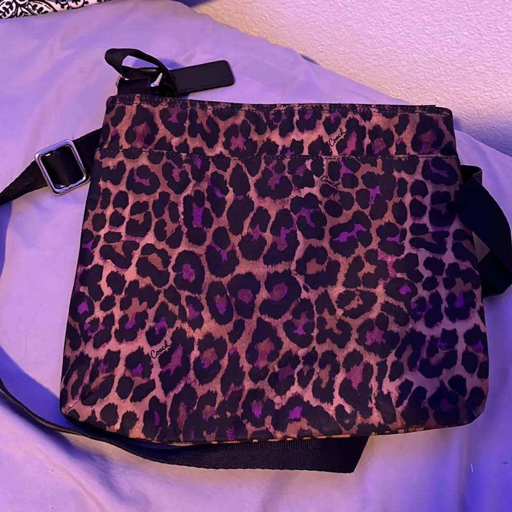 Coach side bag - Picture 2 of 4